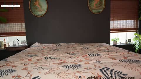 Snapshot of livanddrew chatting on 5, 12, 2024 Liv and Drew online show from 5, 12, 2024