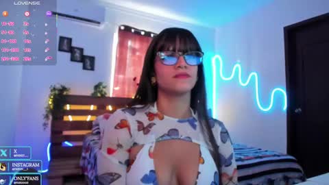Snapshot of livfabi_ chatting on 1, 10, 2025 Livfabi online show from 1, 10, 2025