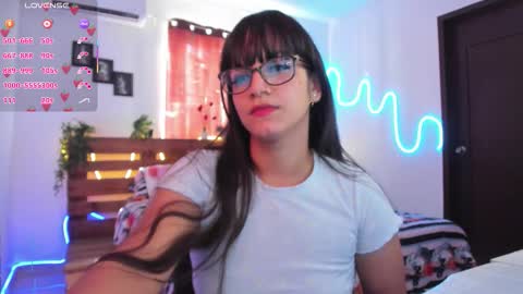 Snapshot of livfabi_ chatting on 13, 11, 2025 Livfabi online show from 13, 11, 2025