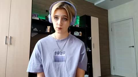Nora online show from 9, 9, 2025