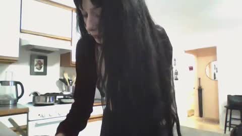 Liv Mirage online show from 18, 1, 2025