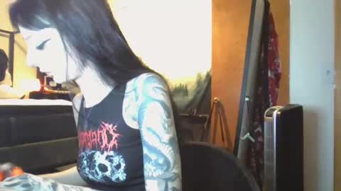 Liv Mirage online show from 22, 1, 2025