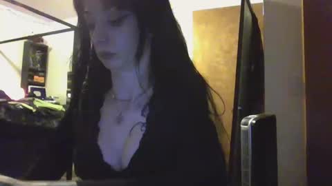 Liv Mirage online show from 19, 2, 2025