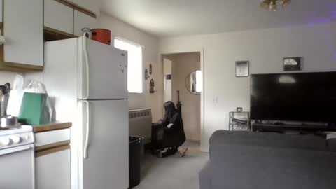 Liv Mirage online show from 8, 10, 2025