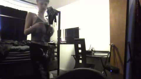 Snapshot of livmirage chatting on 7, 3, 2026 Liv Mirage online show from 7, 3, 2026