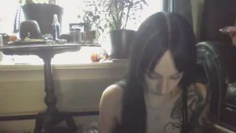 Liv Mirage online show from 21, 5, 2026