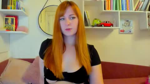 Snapshot of liya_gorgeous chatting on 1, 11, 2025 liya_gorgeous online show from 1, 11, 2025