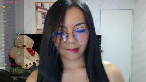 Snapshot of liz25_b chatting on 25, 1, 2025 Liz online show from 25, 1, 2025