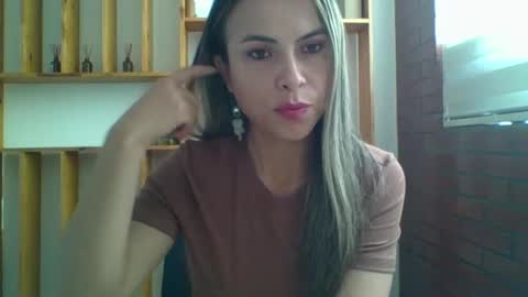 Snapshot of liz_28 chatting on 8, 9, 2025 liz_28 online show from 8, 9, 2025