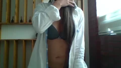 liz_28 online show from 2, 10, 2025