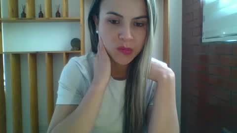 liz_28 online show from 20, 10, 2025