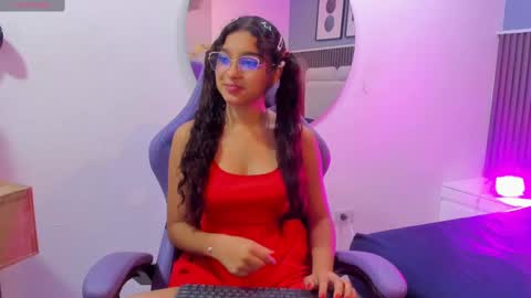 Snapshot of liz__cute chatting on 4, 10, 2025 Lizeth online show from 4, 10, 2025
