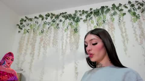 Liz Luna online show from 29, 4, 2026