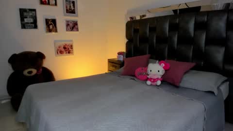 Snapshot of liza_honey chatting on 29, 3, 2026 liza honey online show from 29, 3, 2026