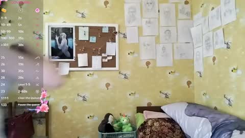Molly online show from 13, 5, 2026