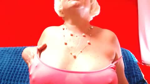 Snapshot of lizabrazzer chatting on 13, 6, 2026 LizaBrazzer online show from 13, 6, 2026