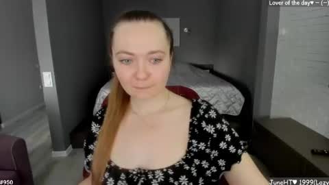 Snapshot of lizaghost chatting on 10, 6, 2026 Girl next door online show from 10, 6, 2026