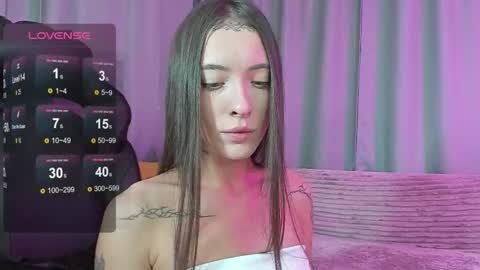 Snapshot of lizalure chatting on 6, 10, 2025 LizaLure online show from 6, 10, 2025