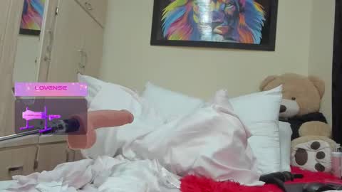 Mariana online show from 2, 12, 2024