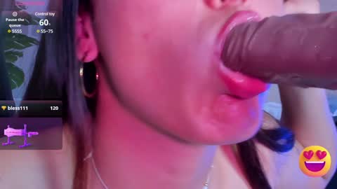 Snapshot of lizxy01 chatting on 3, 2, 2025 Liz online show from 3, 2, 2025