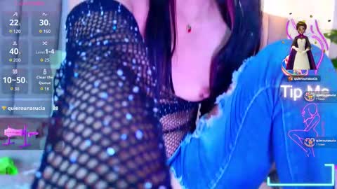 Snapshot of lizxy01 chatting on 9, 10, 2025 Liz online show from 9, 10, 2025