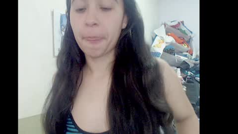 lizz1305 online show from 2, 12, 2024