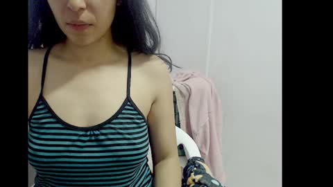 lizz1305 online show from 27, 1, 2025