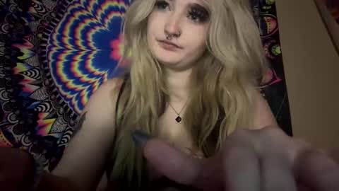 Snapshot of lizz44887 chatting on 4, 3, 2025 Lizz  online show from 4, 3, 2025