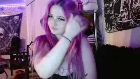 Lizz  online show from 26, 11, 2025