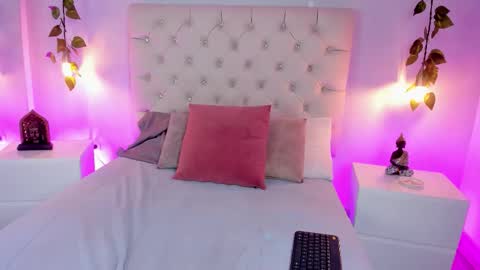 Lizz collins online show from 25, 2, 2026