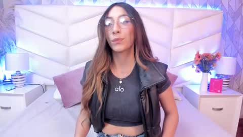 Snapshot of lizzi_hotman chatting on 14, 2, 2026 LIZZI online show from 14, 2, 2026