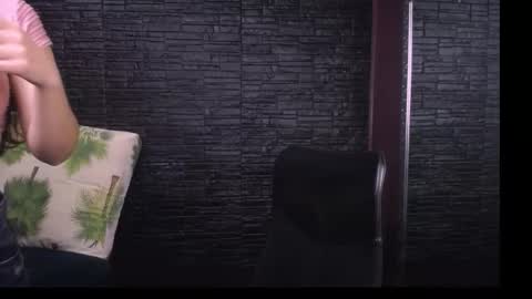 Snapshot of lizzie_collin chatting on 13, 10, 2025 Lizzie online show from 13, 10, 2025