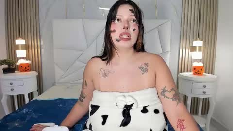 Lizzie Big Boobs online show from 30, 10, 2025