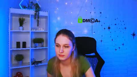 lizzy_sweety_purrr online show from 9, 6, 2026