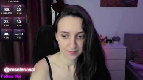 Lizzy Palmer online show from 3, 3, 2026