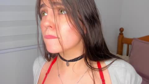 Snapshot of llanna_ chatting on 11, 12, 2024 Llanna online show from 11, 12, 2024