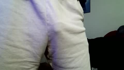 LL Cool Jake online show from 11, 9, 2025