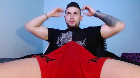 Snapshot of lliamm_2 chatting on 19, 10, 2025 lliamm 2 online show from 19, 10, 2025