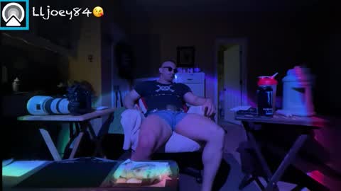 lljoey84 online show from 2, 3, 2026