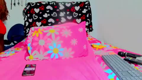 Snapshot of loaisisadaams chatting on 28, 1, 2025 loaisisAdamss online show from 28, 1, 2025