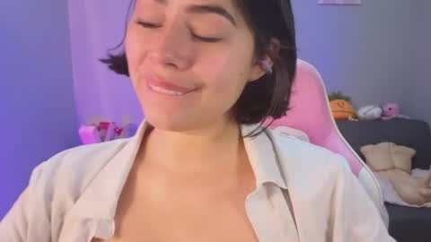 Snapshot of loaluxury chatting on 25, 6, 2026 Pamela online show from 25, 6, 2026