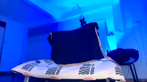 edwin online show from 9, 10, 2025