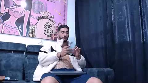 Snapshot of lobocruzhair1 chatting on 26, 1, 2025 lobocruzlatino online show from 26, 1, 2025