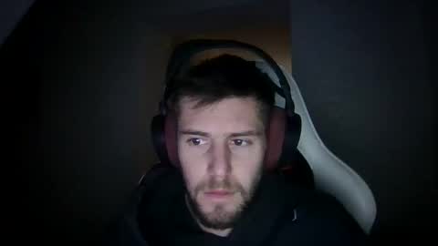 Snapshot of lobotomy54 chatting on 23, 11, 2025 lobo online show from 23, 11, 2025