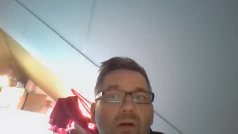 Snapshot of lofkok chatting on 12, 4, 2026 lofkok online show from 12, 4, 2026