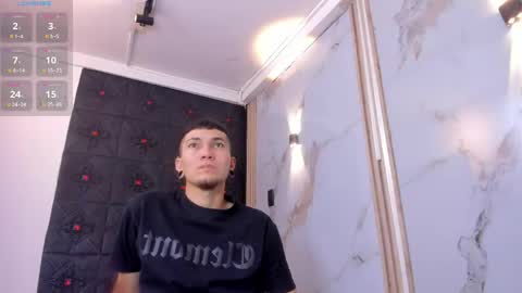 logan_and_rachel online show from 23, 3, 2026