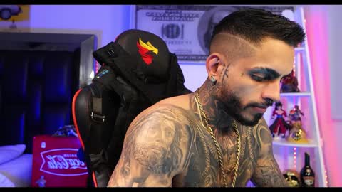 Snapshot of logan_hugh8 chatting on 21, 12, 2024 logan_hugh8 online show from 21, 12, 2024