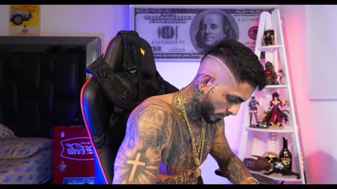 Snapshot of logan_hugh8 chatting on 29, 1, 2025 logan_hugh8 online show from 29, 1, 2025