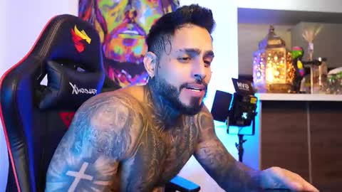 Snapshot of logan_hugh8 chatting on 11, 10, 2025 logan_hugh8 online show from 11, 10, 2025