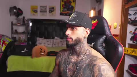 logan_hugh8 online show from 31, 5, 2026
